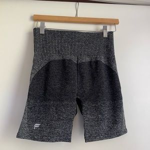 Brand new Fabletics work out/biker shorts